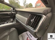Volvo V90 40