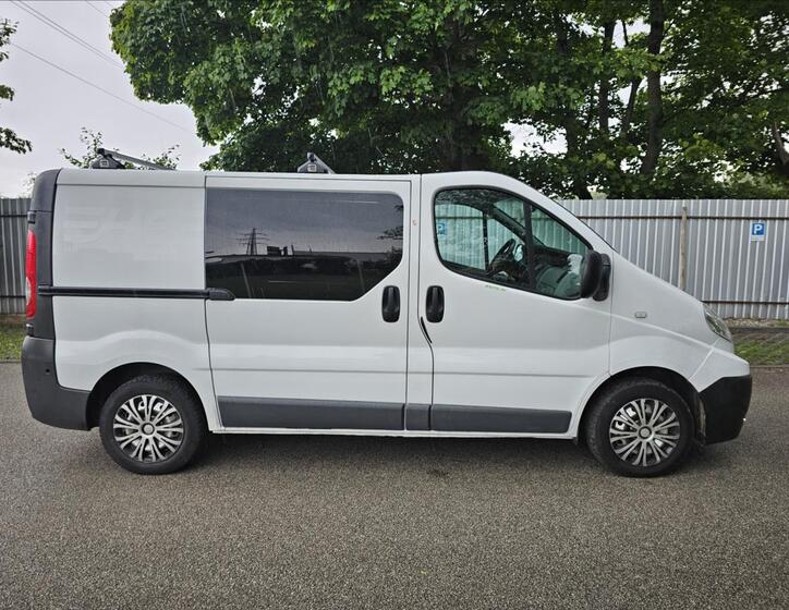Renault Trafic 7