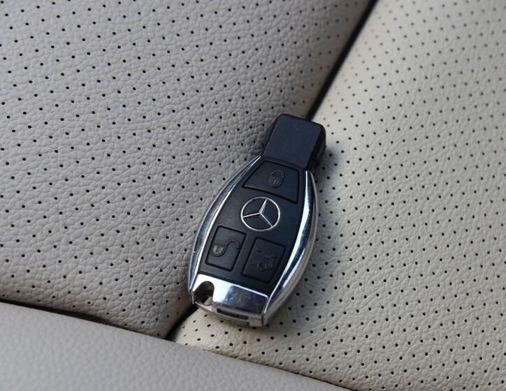 Mercedes-Benz Třídy C 44