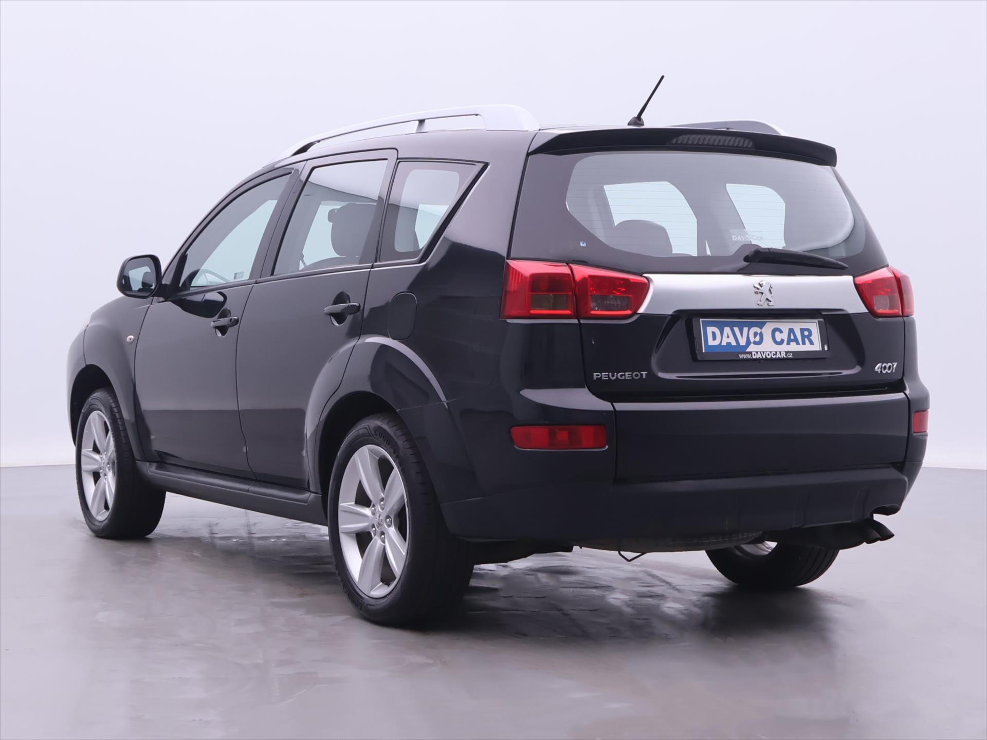 Peugeot 4007