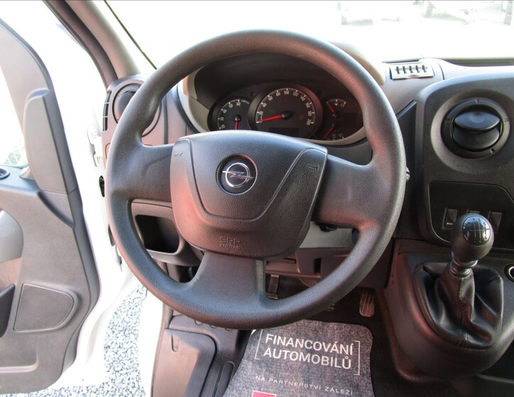 Opel Movano 13