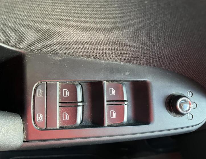 Audi A4 24