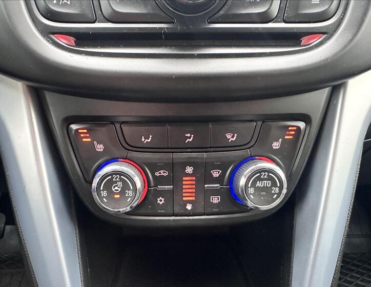 Opel Zafira 19