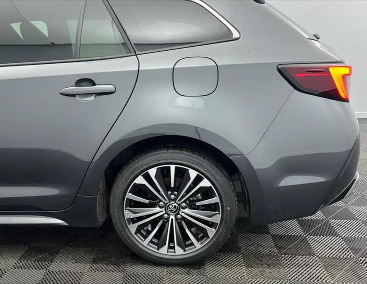 Toyota Corolla 6