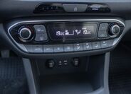Hyundai i30 16