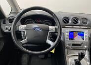 Ford Galaxy 11
