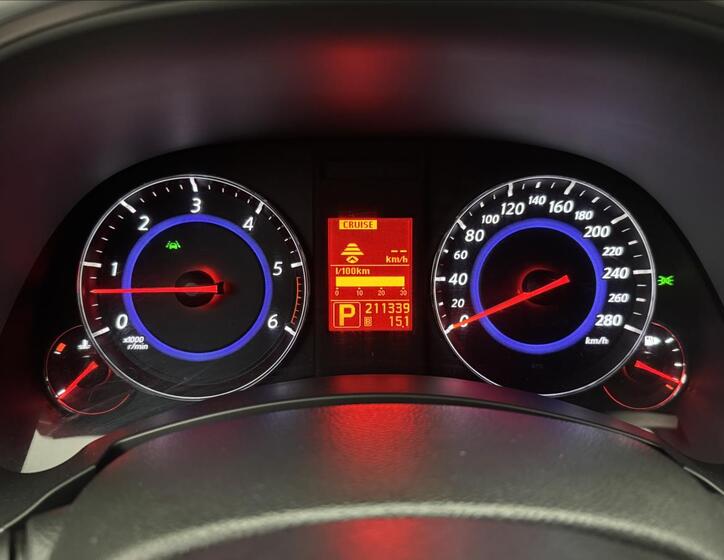 Infiniti FX30 15