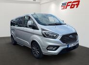 Ford Tourneo Custom 2