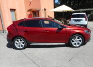 Volvo V40 4