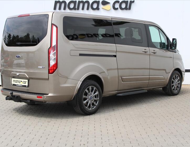 Ford Tourneo Custom 7