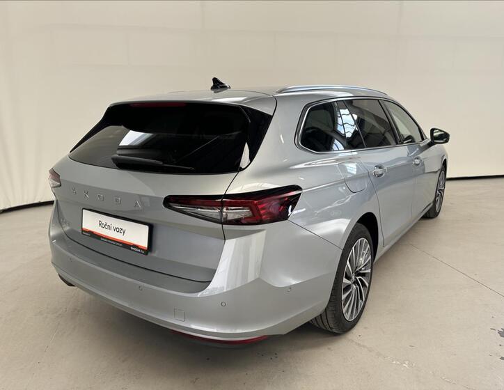 Škoda Superb 2