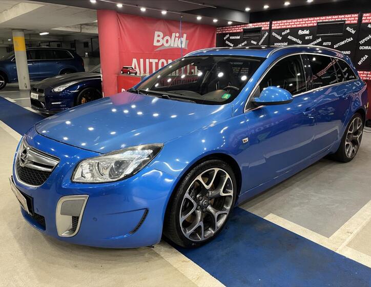 Opel Insignia 1
