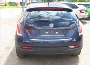 Lancia Delta 4