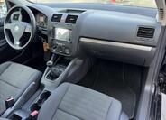 Volkswagen Golf 26