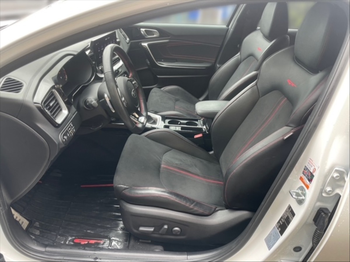 KIA ProCeed