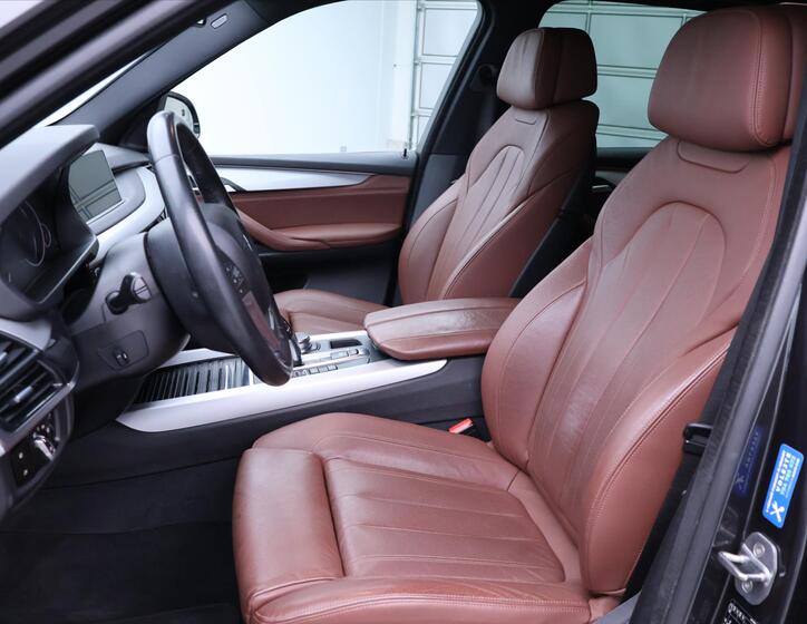BMW X5 13