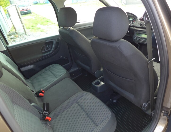 Škoda Roomster 27