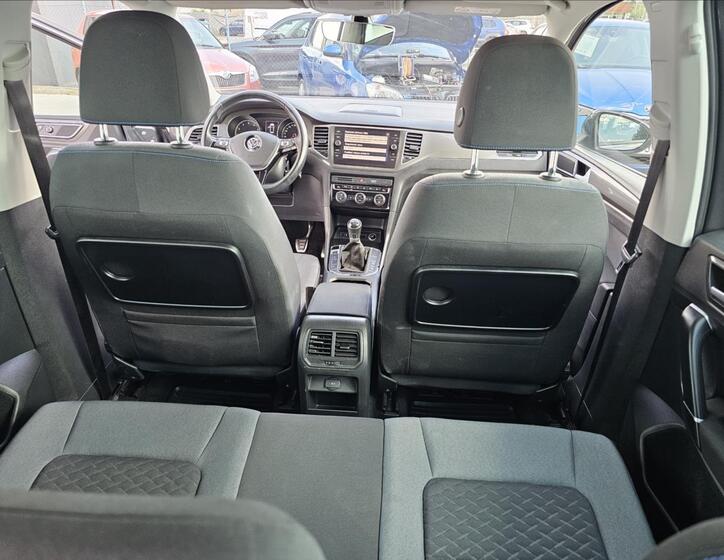 Volkswagen Golf Sportsvan 29
