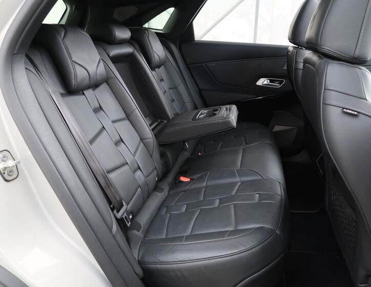 DS Automobiles DS7 Crossback 33