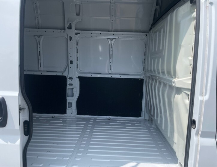 Peugeot Boxer 8