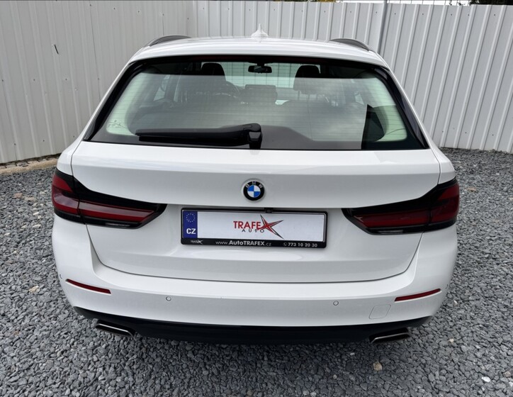 BMW Řada 5 11