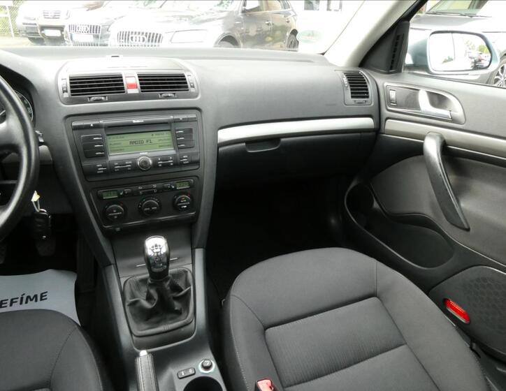 Škoda Octavia 30