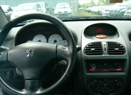 Peugeot 206 11