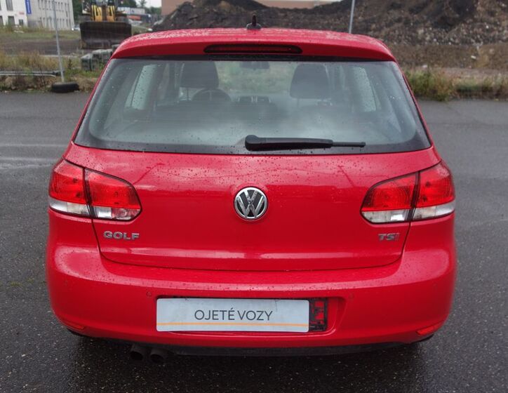 Volkswagen Golf 14