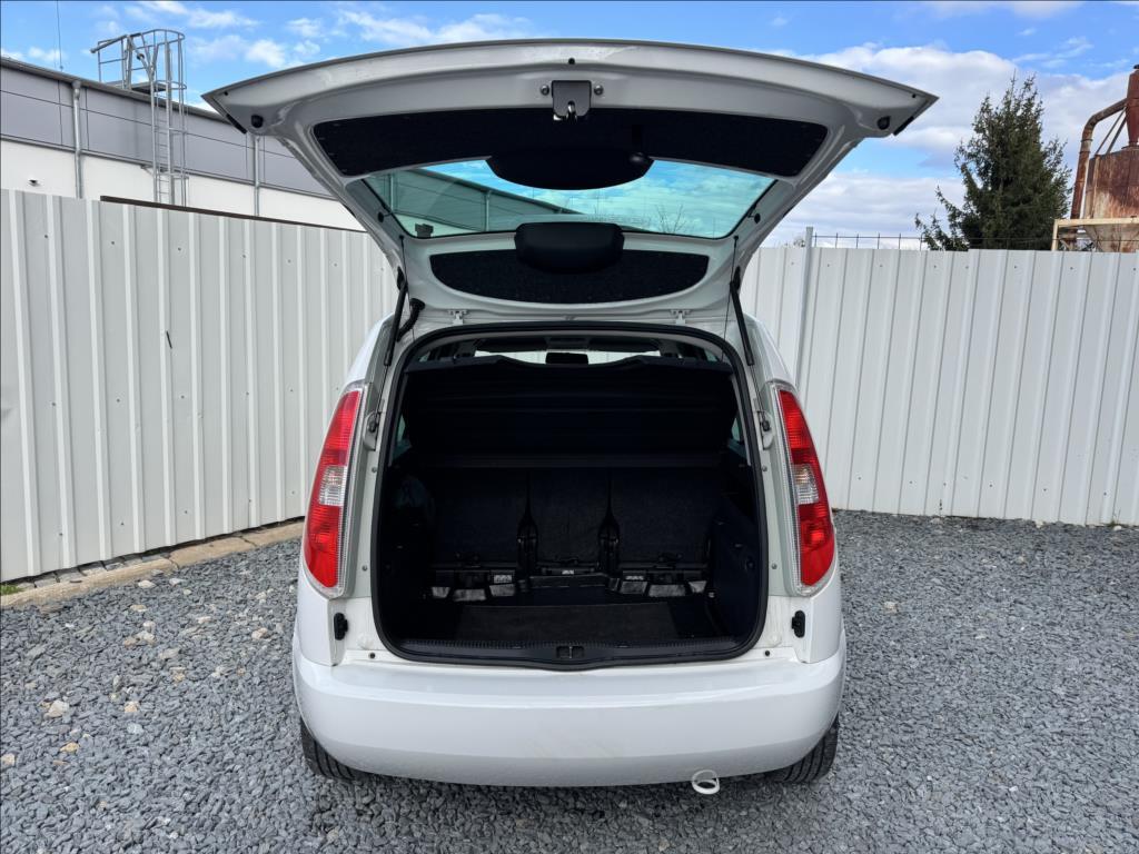 Škoda Roomster 12