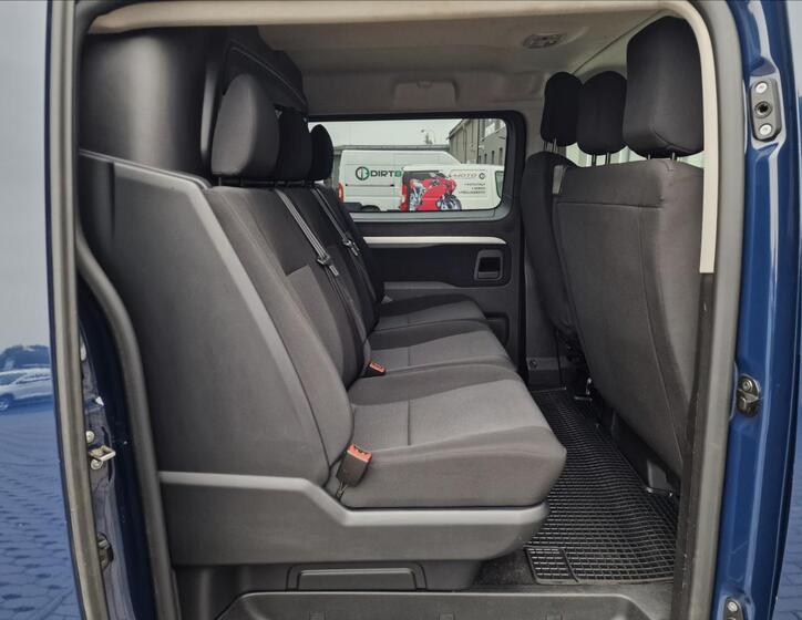 Opel Vivaro 16