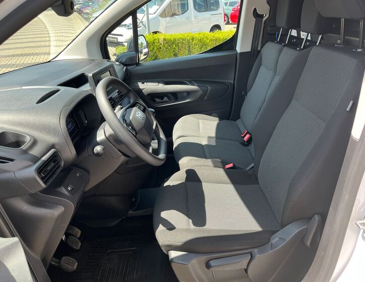 Toyota ProAce 12