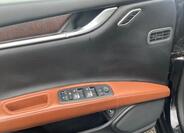 Maserati Ghibli 11