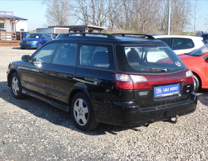 Subaru Legacy 6