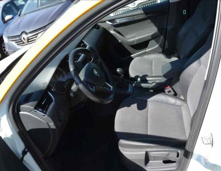 Škoda Octavia 13