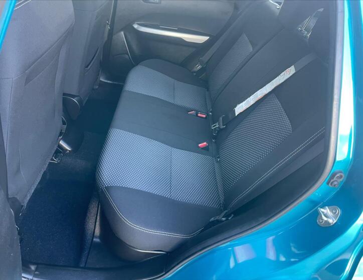 Suzuki Vitara 10