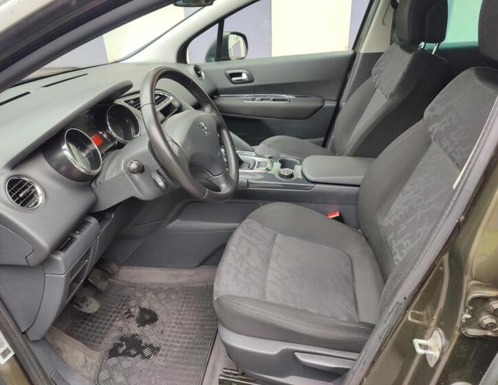Peugeot 3008 9