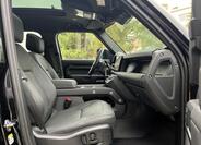 Land Rover Defender 30