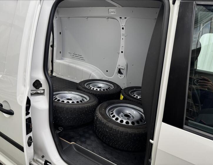 Volkswagen Caddy 31