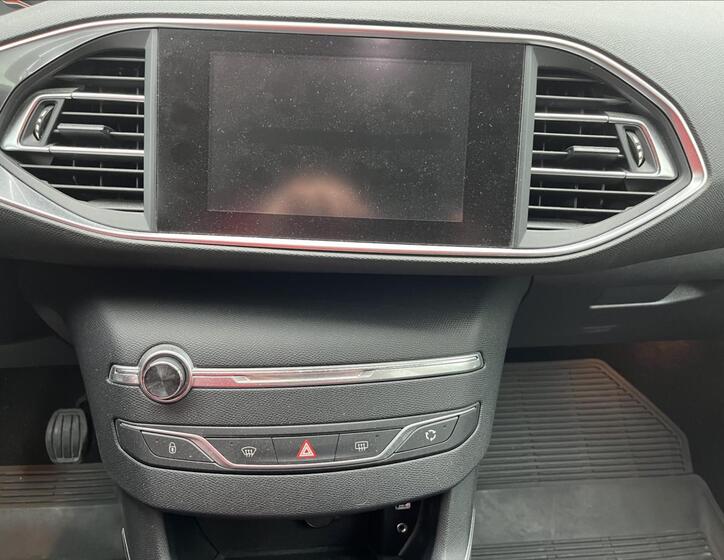 Peugeot 308 16
