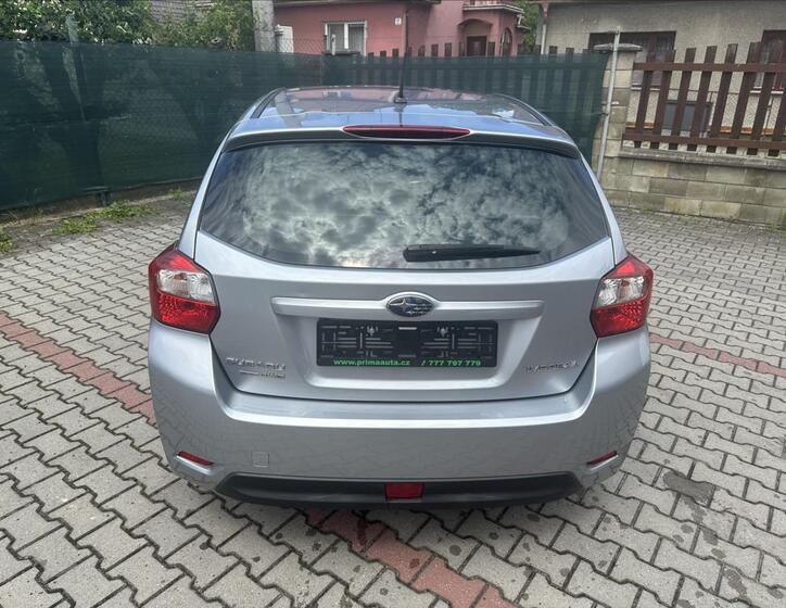 Subaru Impreza 4