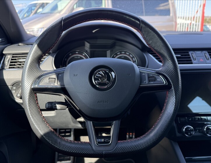 Škoda Octavia 13