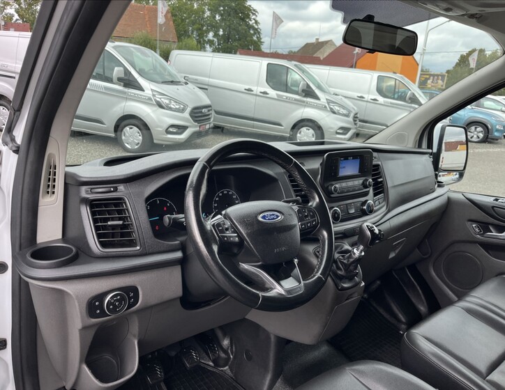 Ford Transit Custom 16