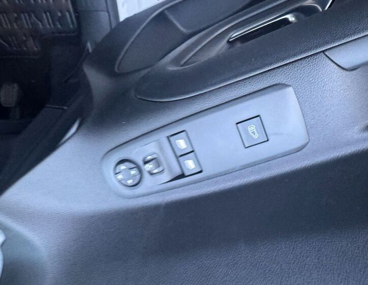 Fiat Dobló 10