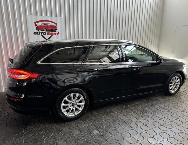 Ford Mondeo 9