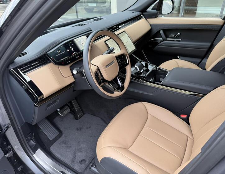Land Rover Range Rover Sport 11