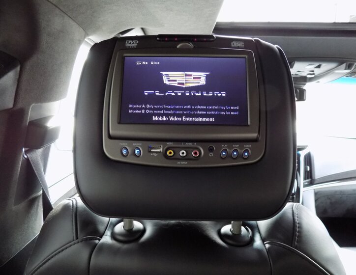 Cadillac Escalade 48