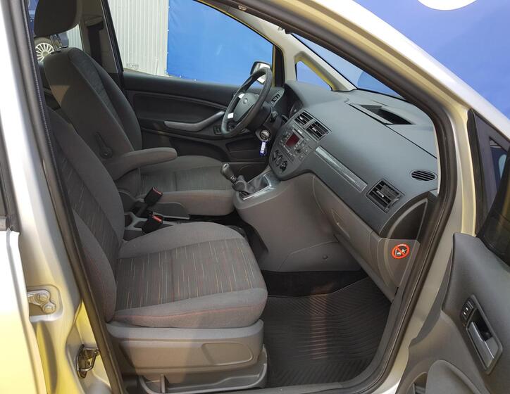 Ford C-MAX 8