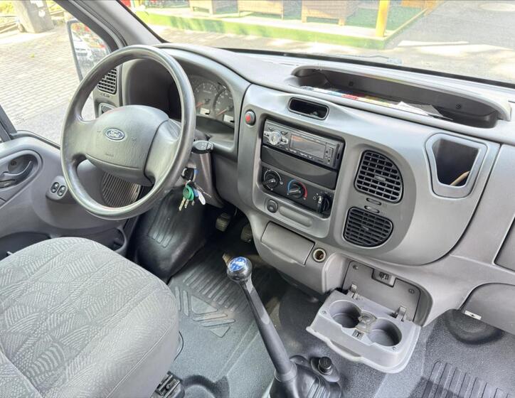 Ford Transit 12