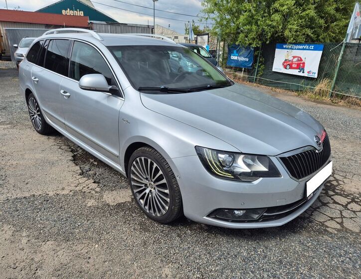 Škoda Superb 3