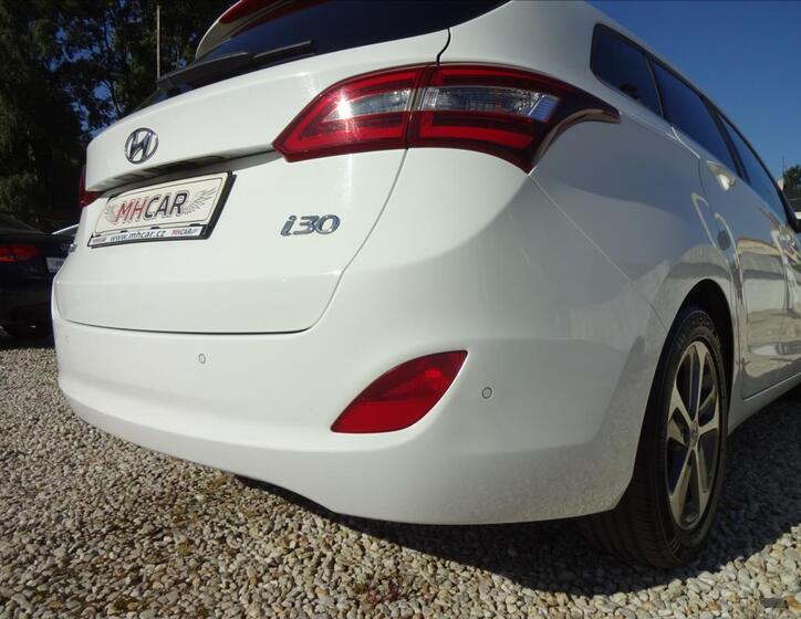 Hyundai i30 15
